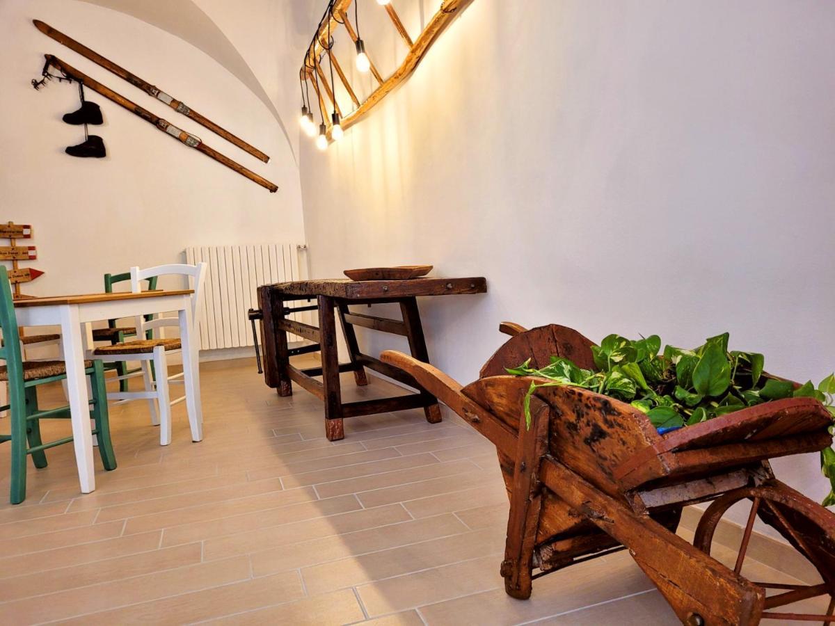 Il Bivacco Del Duomo Bed and Breakfast Λ' Άκουιλα Εξωτερικό φωτογραφία