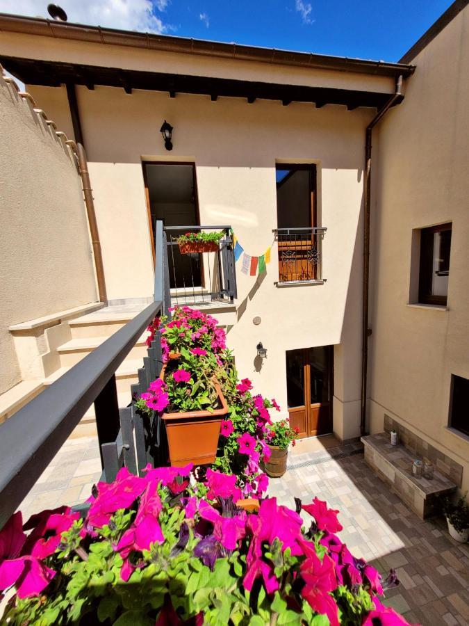 Il Bivacco Del Duomo Bed and Breakfast Λ' Άκουιλα Εξωτερικό φωτογραφία