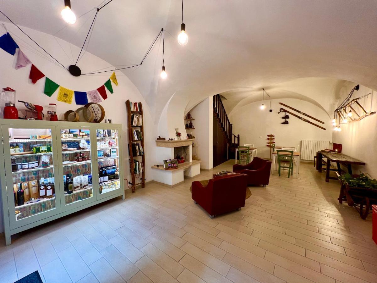 Il Bivacco Del Duomo Bed and Breakfast Λ' Άκουιλα Εξωτερικό φωτογραφία